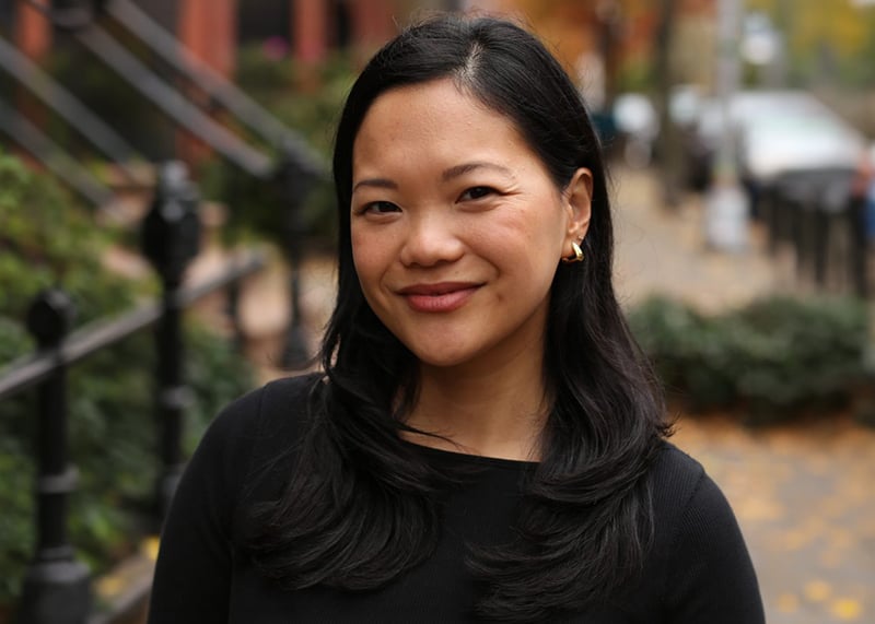 julia-chang-800x571